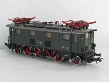 Roco H0 - 04145 A - Locomotive électrique (1) - BR 132 verte