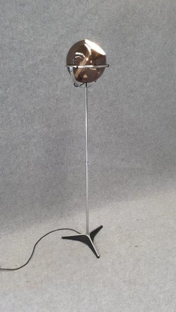 Raak Amsterdam - Frank Ligtelijn - Lampadaire - Globe -