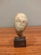 Oud-Romeins Marmeren Aphrodite-hoofd met Spaanse, Collections, Minéraux & Fossiles