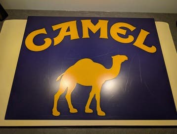 Camel sigaretten reclame bord - Reclamebord - Plastic