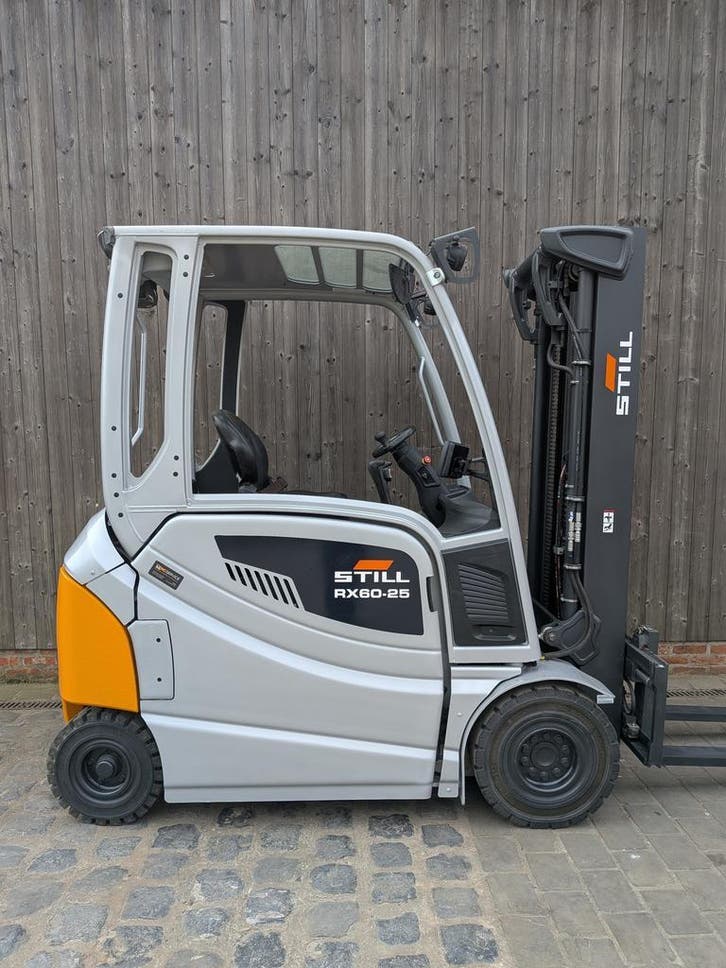 Heftruck - Still RX60-25 - 2,5 ton, Articles professionnels, Machines & Construction | Chariots élévateurs & Transport interne