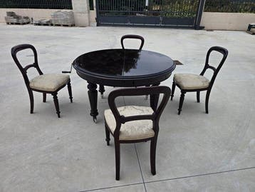 Tafel (5) - Hout, Textiel