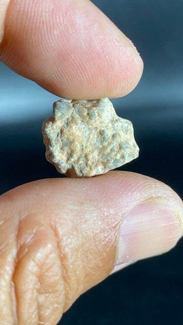 Maanmeteoriet Nwa 17861 (Troct-melt breccia) Zonder