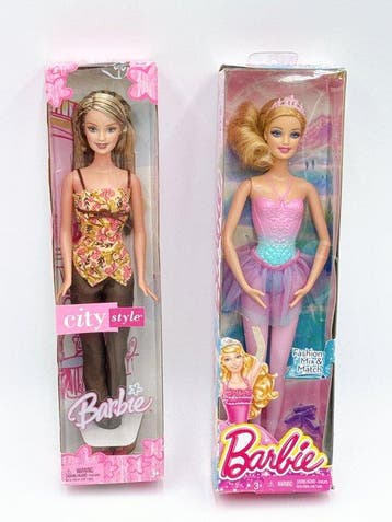 Mattel - Speelgoed - 4 Barbie Dolls