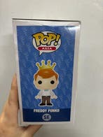Funko - Funko Pop - Freddy Funko Silver Armor - Summer