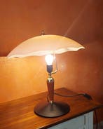 Lampe de table - Laiton doré - En verre rose chemisé