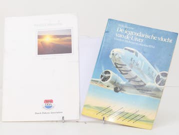 Set van 2 luchtvaartboeken: PH-DDA Memorial en De legenda..., Livres, Ophalen of Verzenden