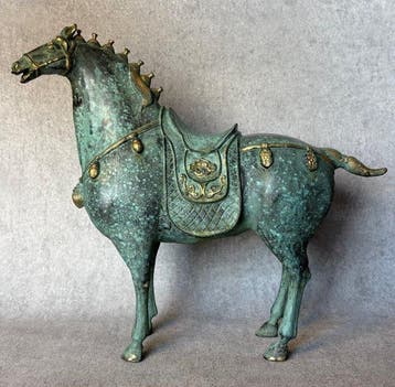 Beeld, Tang-Dynastie stijl paard 32 cm / 3.6 kg - 30.5 cm -, Antiek en Kunst