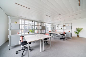 Werkplek-membership in La Grand Poste, Verzenden