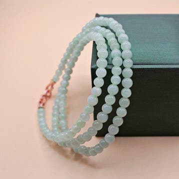 NGTC Gecertificeerde Natuurjadeiet Ketting – Elegante, Verzamelen