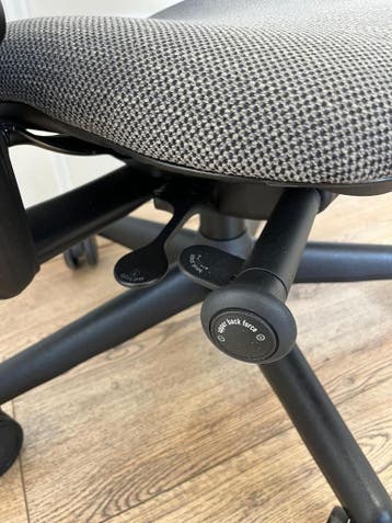 Refurbished Steelcase Leap Grafiet, Incl. 4D Armleuningen!, Verzenden, Zo goed als nieuw, Grijs, Bureaustoel