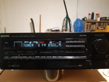 Kenwood - KR-V8010 AV met Dolby Surround Solid state