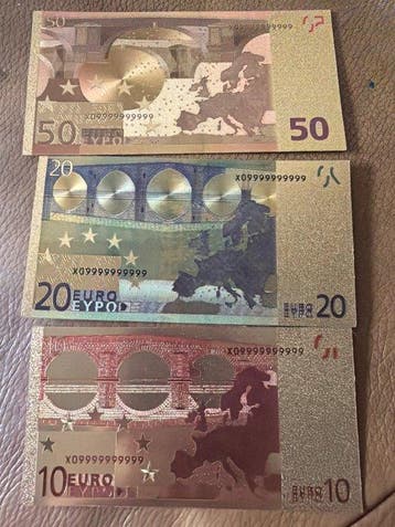 Wereld. 10 Euro, 20 Euro und 50 Euro Banknoten 3 pcs (Zonder