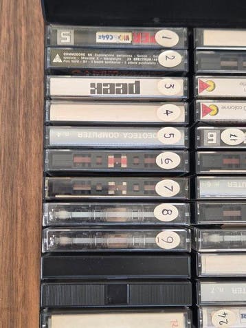 Commodore - Commodore 64 - Cassette software Commodore 64