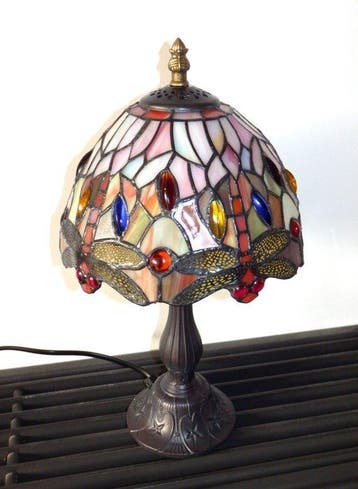 Fraaie Tiffany stijl tafellamp kleur rood roze in Art