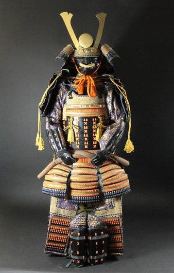 Harnas - Japan - Levensgrote samuraiharnas met kabuto-helm,
