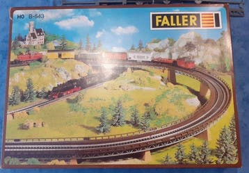 Faller, Busch, Märklin H0 - Modeltreinlandschap (1)