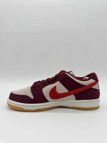 Nike - Nike SB Dunk Low Skate Like a Girl - Sneakers - Maat:, Nieuw