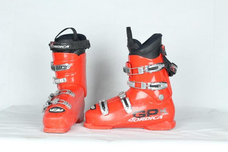 Nordica GPX team - 27.5MP/42.5EU, Sports & Fitness, Ski & Ski de fond, Utilisé