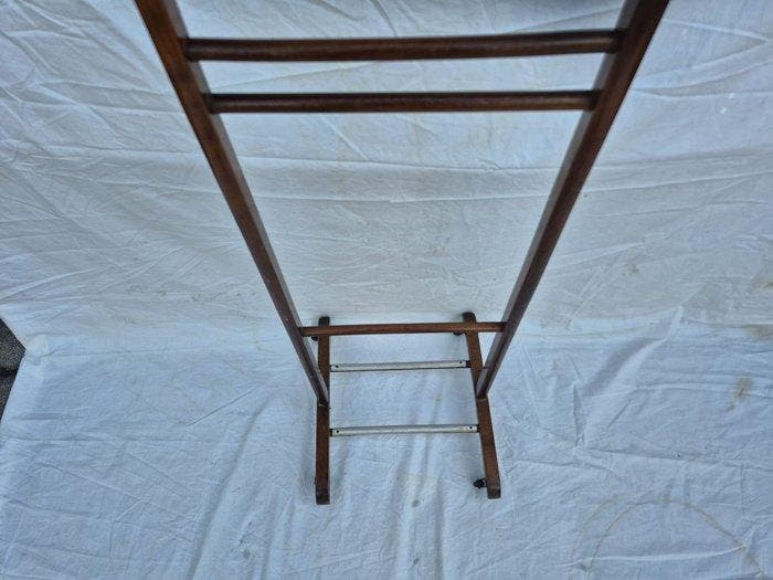 Valet - Bois, Antiquités & Art, Curiosités & Brocante