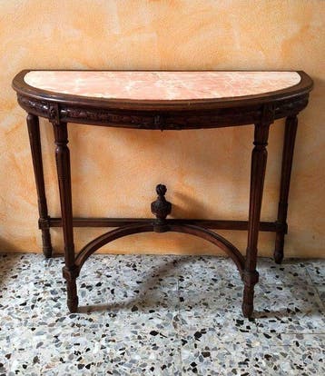 Wandtafel - hard hout - Piano van roze marmer.