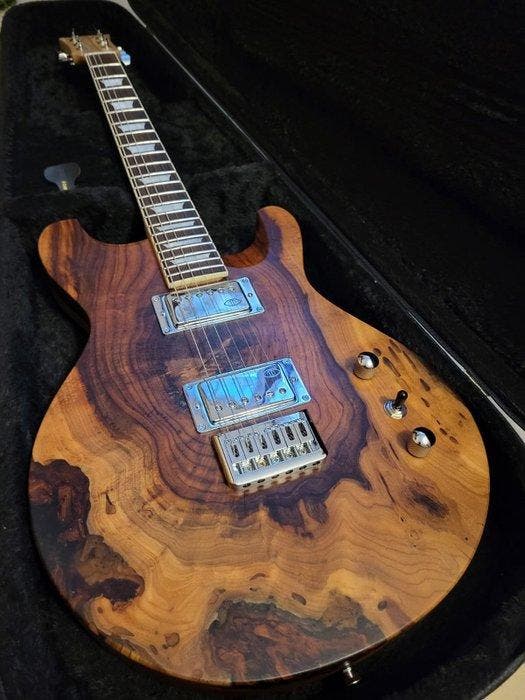 No brand - - Elektrische gitaar - Italië - 2026, Muziek en Instrumenten, Snaarinstrumenten | Gitaren | Akoestisch