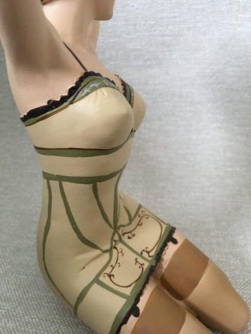 Francois Arvi - Figuur - PIN UP GIRL IN NEGLIGÉ - Hars