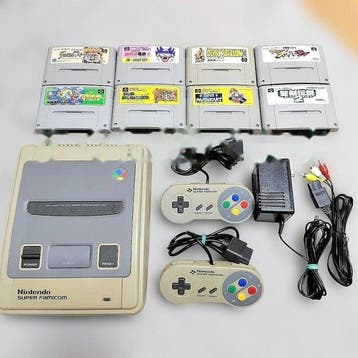 Nintendo - Super Famicom - Nintendo Super Famicom + 8 games