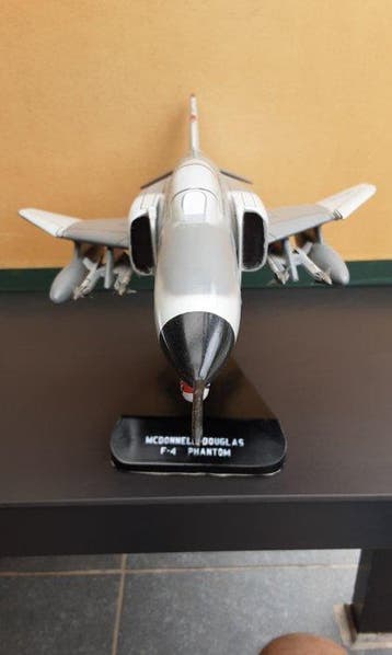 Official maquette - Véhicule militaire miniature - Mc