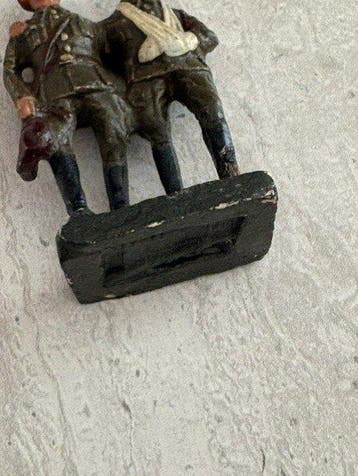 Figuur - 2 soldats belge dont 1 blesse durso très rare no