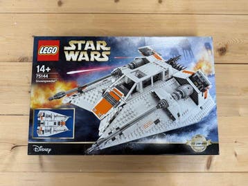 Lego Set - 75144 - Star Wars - UCS Snowspeeder - Ultimate