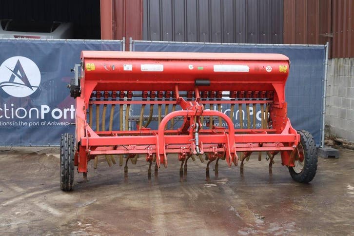 Veiling: Zaaimachine Maschio S Maria 300 2011, Articles professionnels, Agriculture | Outils, Enlèvement