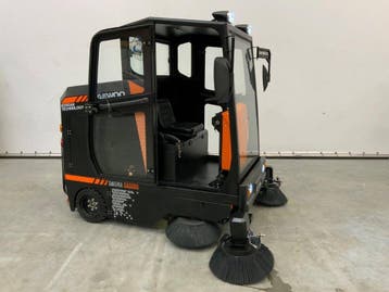 Veiling: Veegmachine Daewoo DAS100 Elektrisch 1200W 2026 Nie, Articles professionnels, Ophalen
