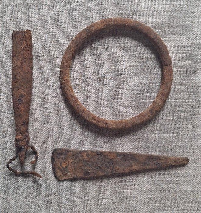 Antieke ijzeren sieraden - vroege Dogon - Mali, Antiquités & Art, Art | Art non-occidental