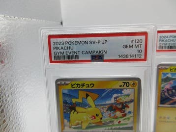 Pokémon - 3 Graded card - Pikachu, Nieuw