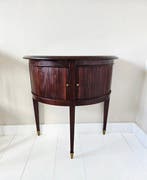 Kast - Hout - Mahoniehouten demi-lune kastje