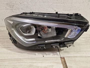 Mercedes-Benz CLA C118 X118 A1189062600 Voorzijde linker kop, Auto-onderdelen, Verzenden, Gebruikt