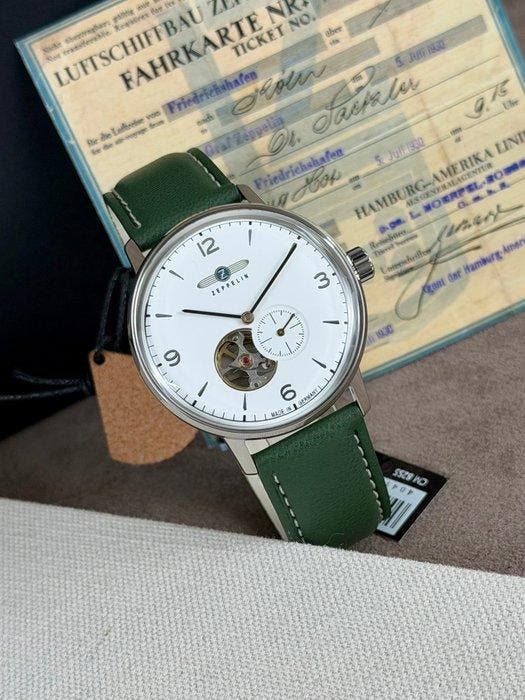 Zeppelin - Hindenburg Automatic Green - 8066-1N - Heren -, Bijoux, Sacs & Beauté, Montres | Hommes
