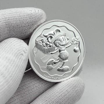 Niue. 2 Dollars 2025 – Disney Season’s Greetings – 1 oz, Postzegels en Munten