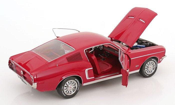 kk-scale 1:12 - Modelauto - Ford Mustang GT Fastback – 1968, Hobby & Loisirs créatifs, Voitures miniatures | 1:5 à 1:12