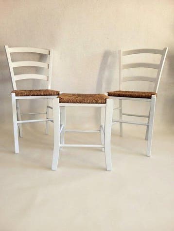 Zitgroep - Side Stoel - Hout - Twee stoelen en een kruk