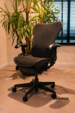 100x Refurbished Herman Miller Mirra Bureaustoel - Zwart, Verzenden, Zwart, Zo goed als nieuw, Bureaustoel
