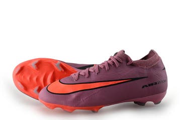 Nike Voetbalschoenen Jongens in maat 36½ Roze, Kinderen en Baby's, Verzenden, Jongen of Meisje, Zo goed als nieuw, Nike