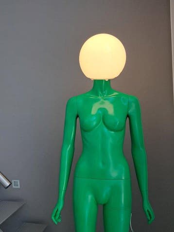 Mannequin - Kunstzinnige mannequin/lamp - Hars, polyester