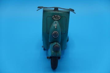 MIC Oyonnax - Blikken speelgoed - Vespa Roller Scooter 50er