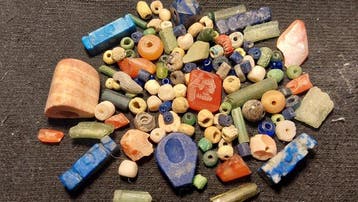 Oudegyptisch naar Romeins Glas meer dan honderd oude kralen