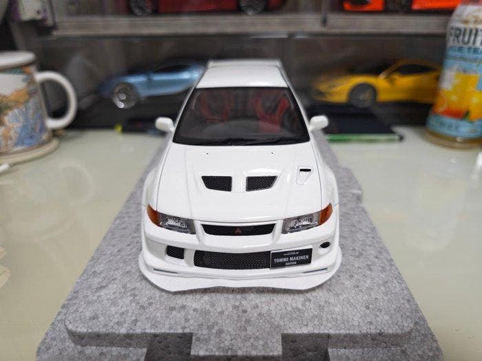 Motorhelix 1:18 - Modelauto - Mitsubishi Lancer Evolution Vl, Hobby en Vrije tijd, Modelauto's | 1:5 tot 1:12