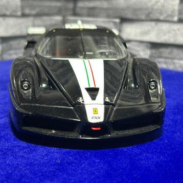 Hot Wheels 1:18 - Modelauto - Hot Wheels Elite 1:18 Ferrari, Nieuw