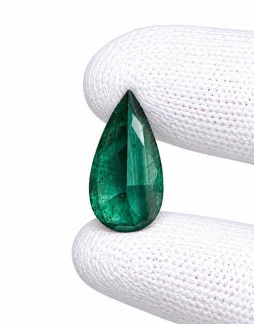 1 pcs Smaragd - 12.65 ct - International Gemological