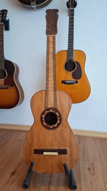 Francisco Casasnovas ~1830–1840 classical guitar - Spain - -